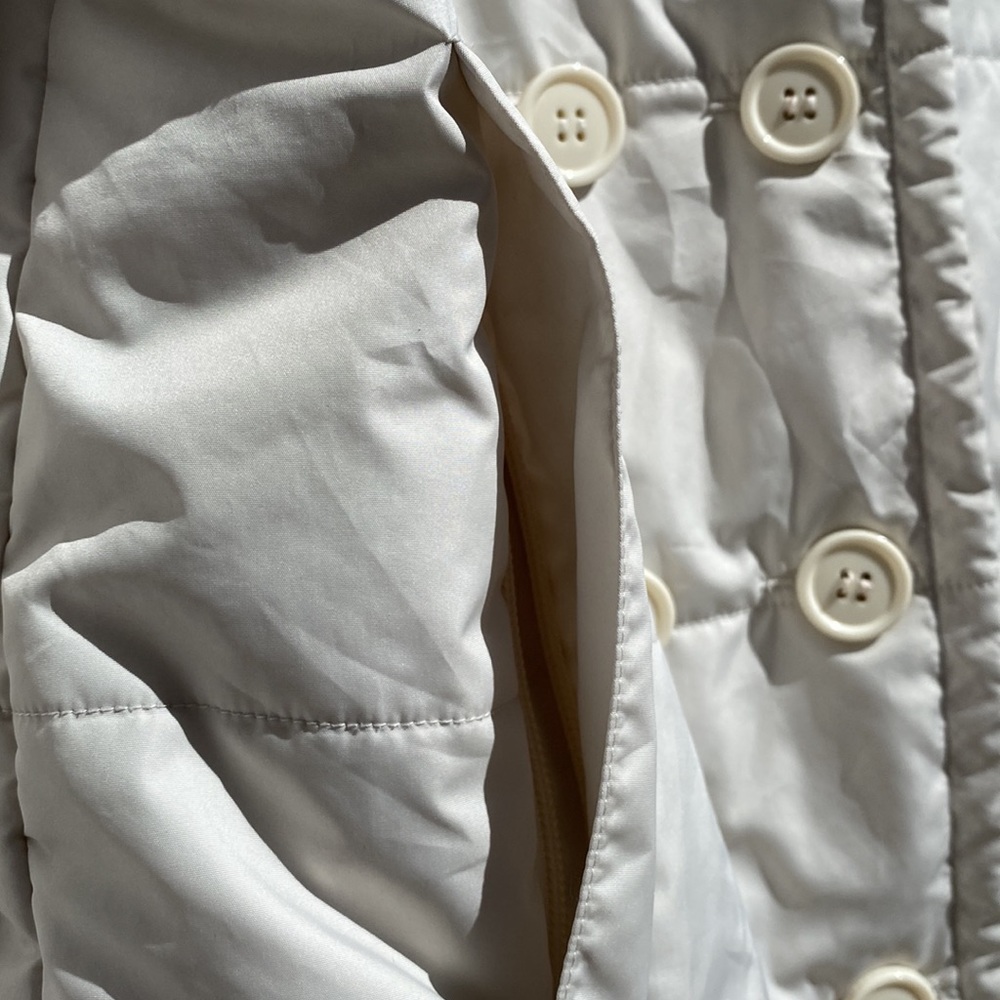 Lacoste Polyester Water Resistant Jacket Good Con… - image 7